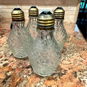 Vintage Sylvania Waffle print light bulbs